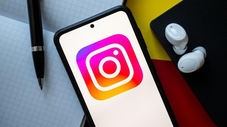 Boosting IG Presence with Fonts & Likes in 2025